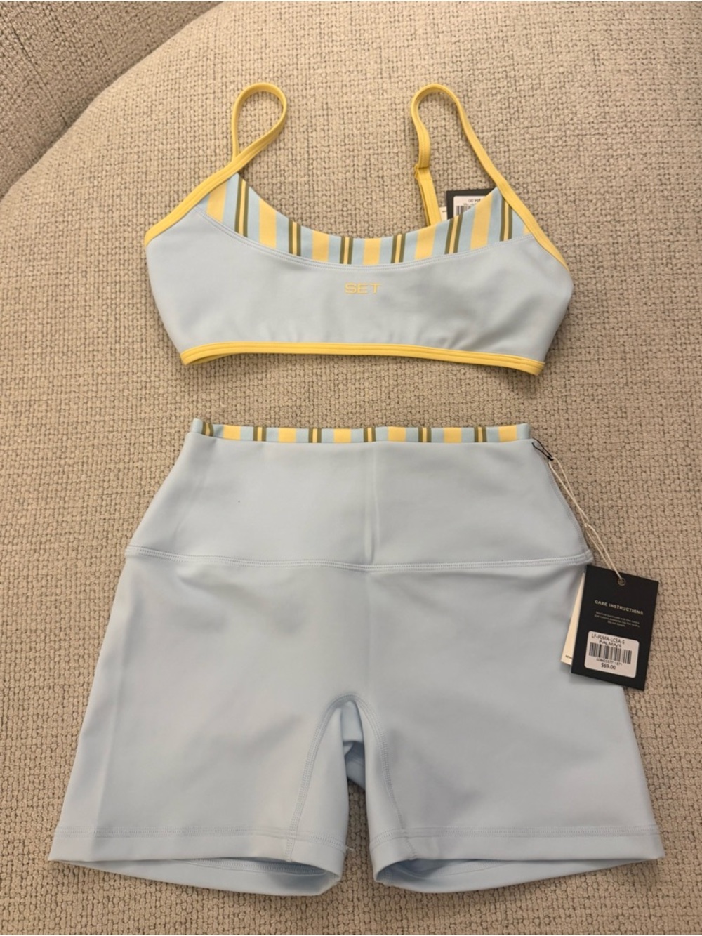 SET ACTIVE - Luxform®- Lux Stripe Curve Bra and Shorts in PALMA - Picture 1 of 6